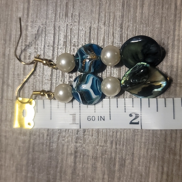 Earrings - Picture 4 of 4